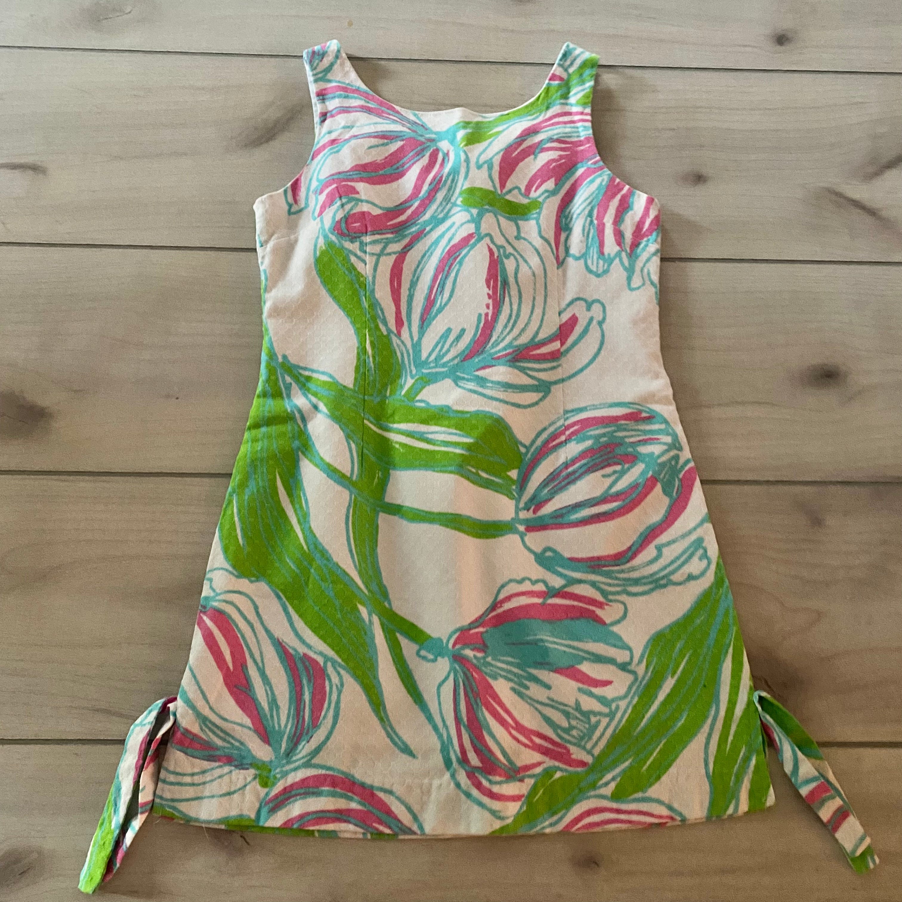 Lilly Pulitzer White Green & Pink Floral Shift Dress Sweet Pea & Teddy Lilly Pulitzer White Green & Pink Floral Shift Dress Sweet Pea & Teddy